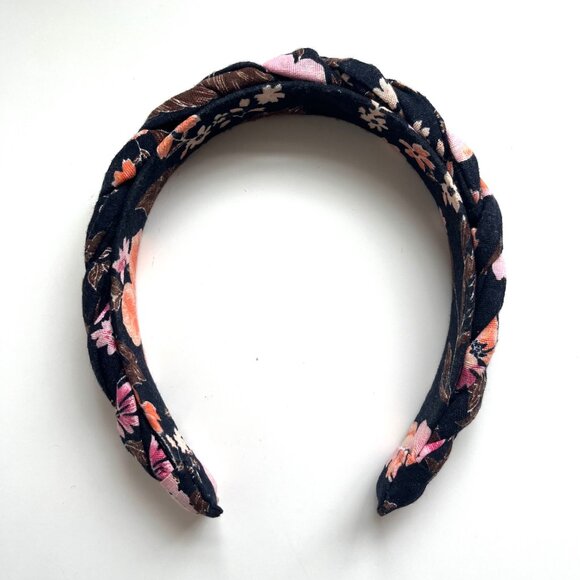 New! Braided Floral Fabric Headband - Picture 2 of 5
